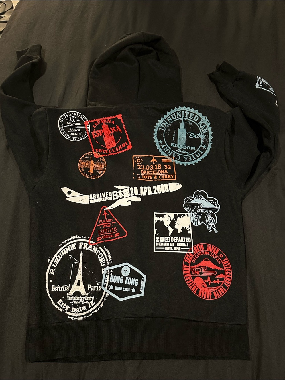 TOTE & CARRY HOODIE AND SWEATPANTS Black Graphic Jogger Sweatpants - globethrott
